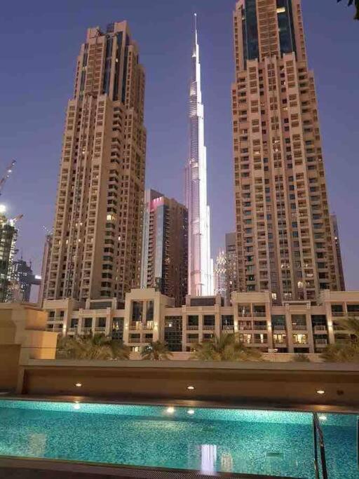 Lux 1Br 2 Min To Burj Khalifa Apartment Dubai Exterior foto