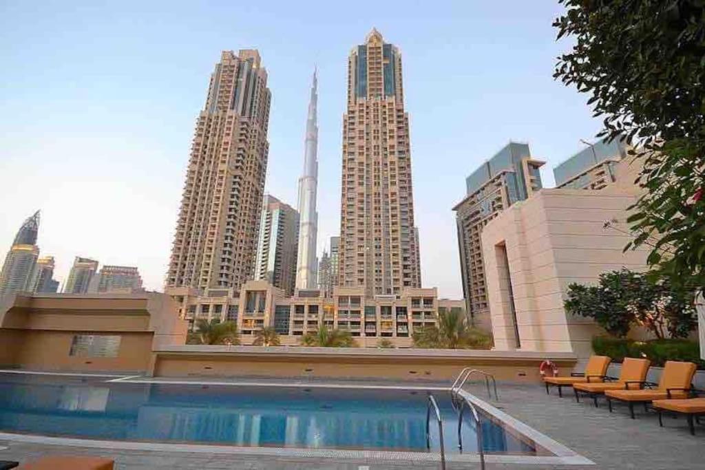 Lux 1Br 2 Min To Burj Khalifa Apartment Dubai Exterior foto